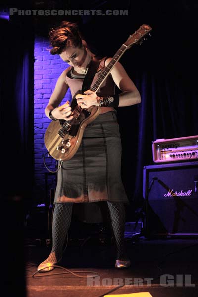 MY BRIGHTEST DIAMOND - 2007-10-02 - PARIS - La Maroquinerie - Shara Worden